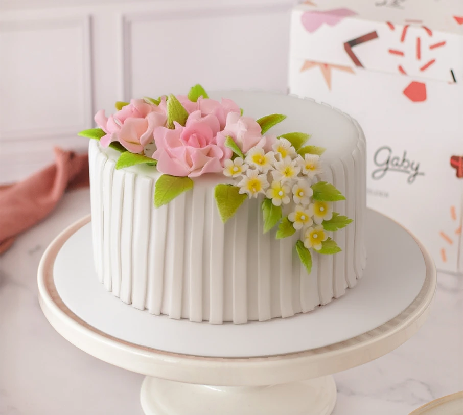[020020020010369] TORTA FLORES BLANCAS